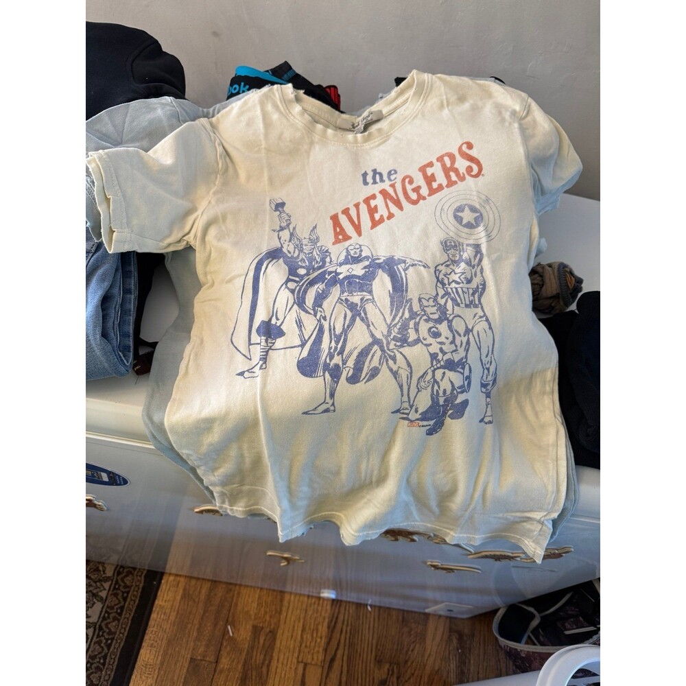 Junk Foods Brand Marvel Avengers Distressed Tee